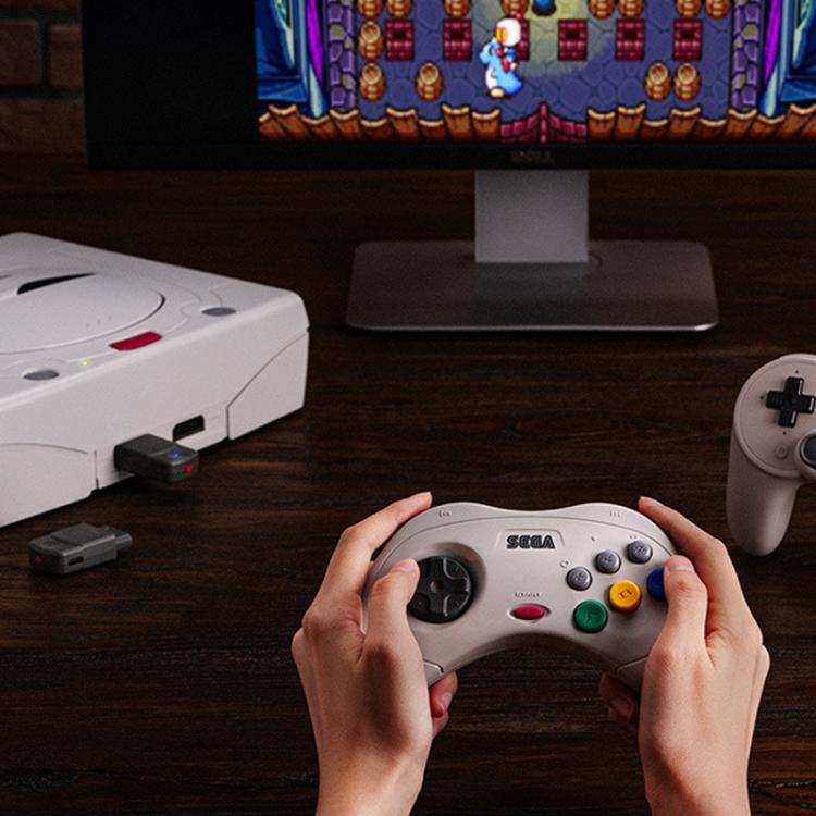 8BitDo Saturn Bluetooth Adaptador Joystick Universal Plus