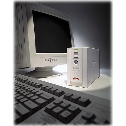 APC Back-UPS CS 500 Protector de Sobretensión y Respaldo 300W 6 Tomacorrientes Beige