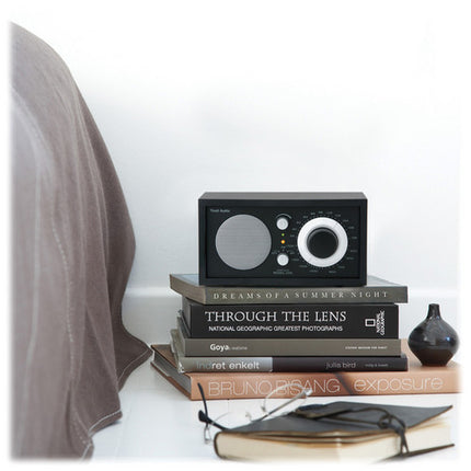 Radio de Mesa Tivoli Model One AM/FM Madera 3 Pulgadas Negro