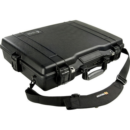 Pelican 1495CC1 Estuche Protector para Laptop 17 Pulgadas con Organizador y Correa Ajustable