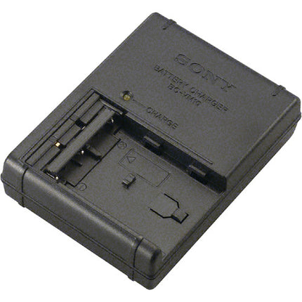 Sony BC-VM10 Cargador de Baterías M Series con Plug Retráctil y Voltaje Universal