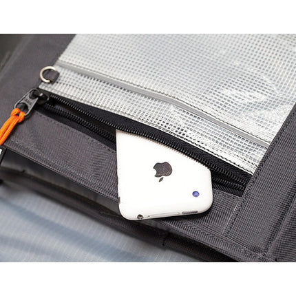 CineBags CB19 Bolsa para iPad con Material Impermeable y Acolchado Resistente