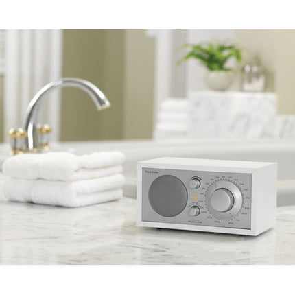 Tivoli Model One Bluetooth Radio AM/FM Bluetooth 30 Pies Alcance Auxiliar