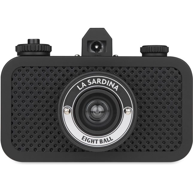 Lomography La Sardina 8Ball Cámara 35mm con lente 22mm f8 y enfoque doble