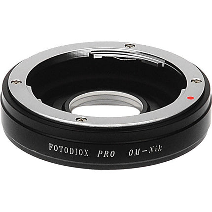 FotodioX Pro Adaptador de Montura para Olympus OM a Nikon F con Corrección 1.4x