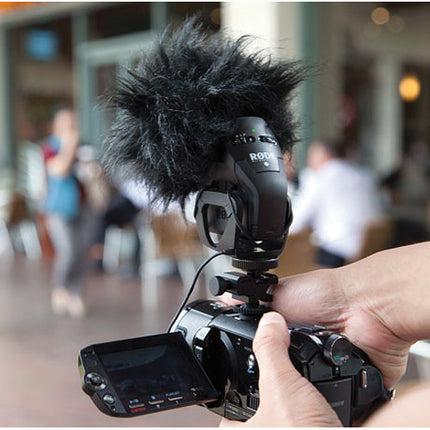 RODE Stereo VideoMic Pro Micrófono para cámaras con kit Rycote y parabrisas de piel artificial
