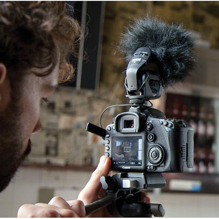 RODE Stereo VideoMic Pro Micrófono para cámaras con kit Rycote y parabrisas de piel artificial