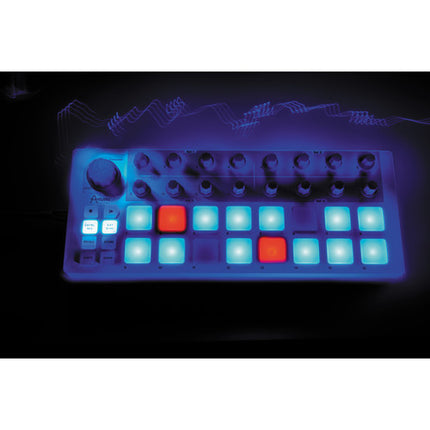 Arturia Beatstep USB controlador y secuenciador MIDI y CV 16 pads sensibles y 16 codificadores rotativos