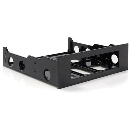 StarTech Adaptador de bahía frontal 3.5" a 5.25" con bezel plástico abierto