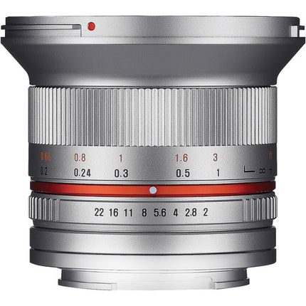 Samyang 12mm f2.0 NCS CS Lente para Fujifilm X-Mount Plata con Parasol