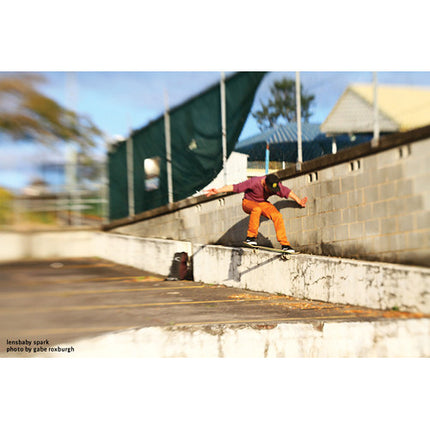 Lensbaby Spark 50mm f5.6 Lente de enfoque selectivo para Canon EF Mount con foco manual y óptica multicapa