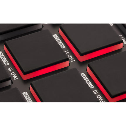 Akai Professional MPD218 Controlador de Pads USB 16 Pads Retroiluminados 6 Potenciómetros