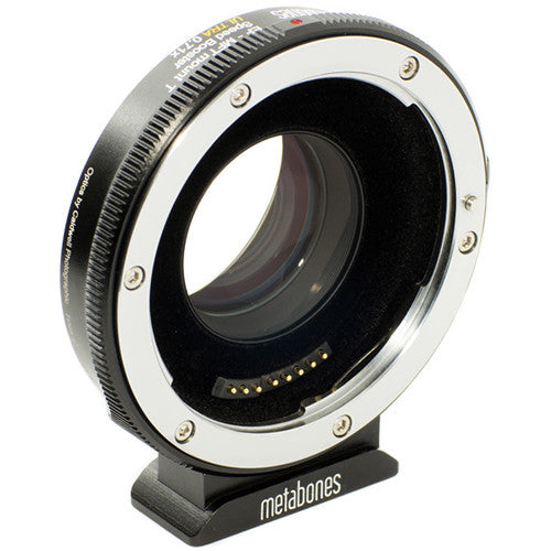 Metabones T Speed Booster Ultra 0.71x Adaptador para Lentes Canon EF a Micro 4/3 con Control de Apertura y Pie de Trípode