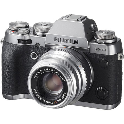 FUJIFILM XF 35mm f/2 R WR Lente APS-C 53mm con Parasol Plata