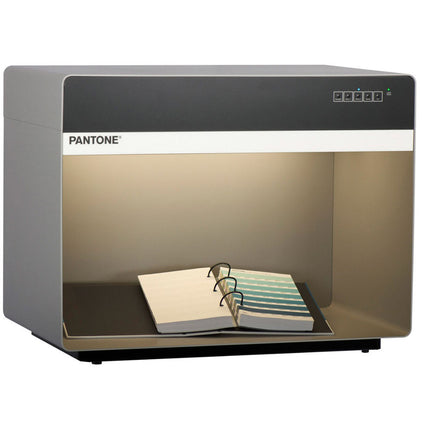 Pantone 5 Light Booth D50 Cabina de luz con Iluminación Controlada y Fondo Neutral