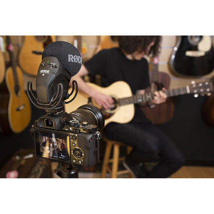RODE Stereo VideoMic Pro Micrófono para cámaras con kit Rycote y parabrisas de piel artificial