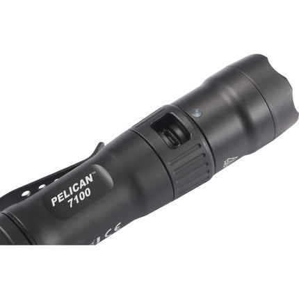 Pelican 7100 Linterna Táctica Recargable 695 Lúmenes 9 25 Horas USB