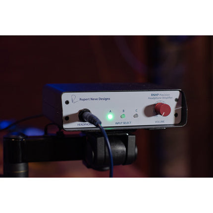 Rupert Neve Designs RNHP Amplificador de Auriculares Precisión con Auriculares Cerrados Profesionales 40mm