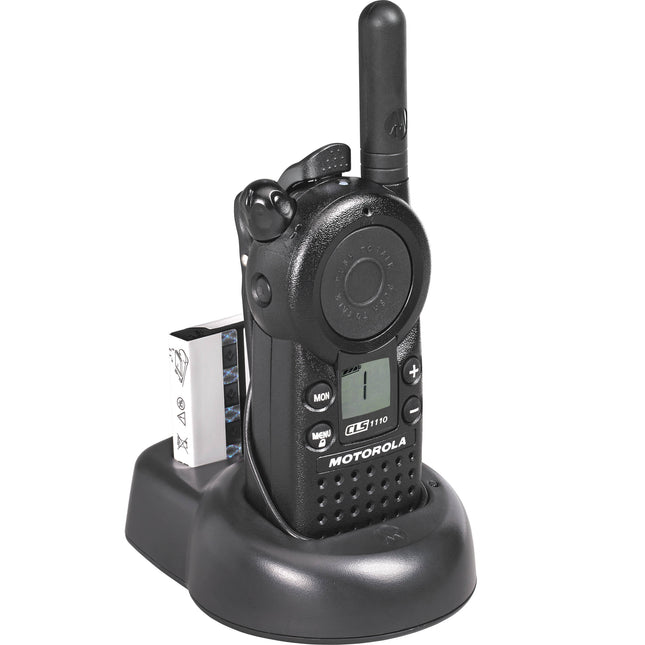 Motorola CLS1110 Radio UHF 1W 1 Canal Diseño Compacto Alcance 200000 ft²