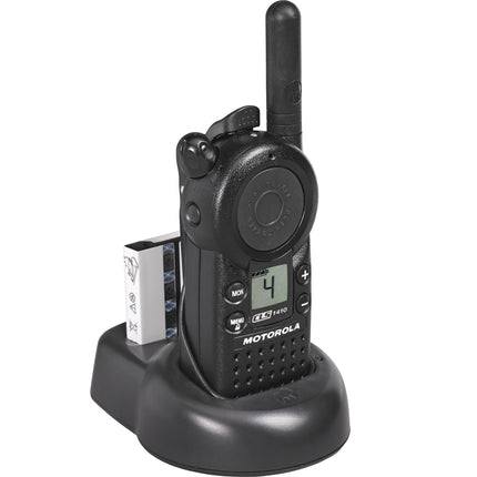 Motorola CLS1410 Radio UHF 1 W 4 Canales Alcance 200000 ft²