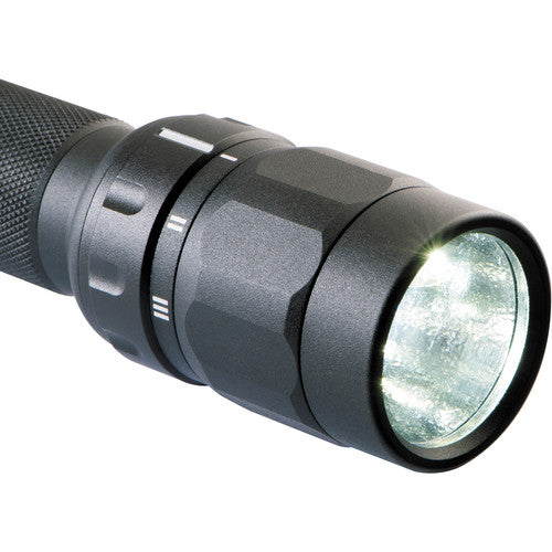 Pelican 2370 Linterna Táctica LED 358 Lúmenes IPX7 Resistente Agua AA