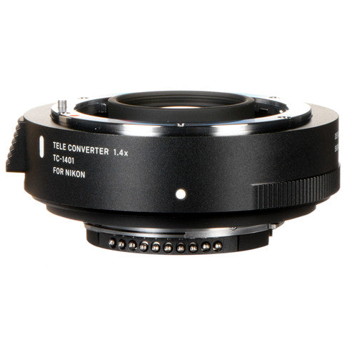 Sigma TC-1401 1.4x Teleconvertidor para Nikon F con elemento de baja dispersión y estuche suave