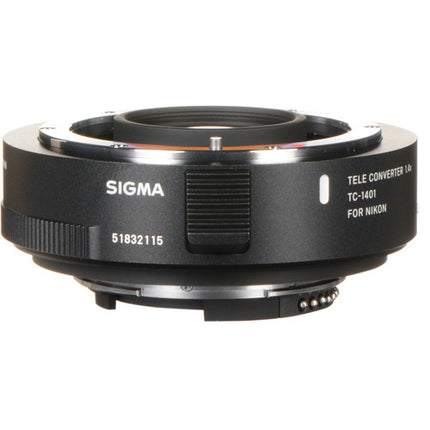 Sigma TC-1401 1.4x Teleconvertidor para Nikon F con elemento de baja dispersión y estuche suave