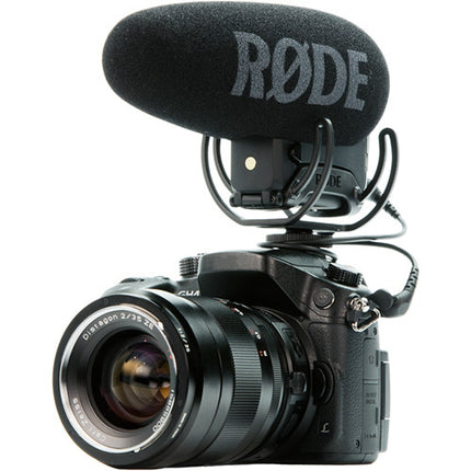 RODE VideoMic Pro+ Micrófono Direccional para Cámara Batería 100h y Cable Micro-USB