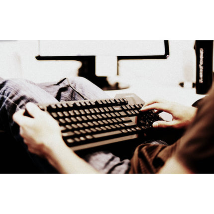 Das Keyboard Model S Professional Teclado Mecánico 104 Teclas Cherry MX Brown 2m USB Cable 2 Puertos USB Hub