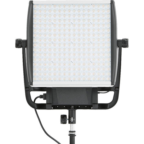 Litepanels Astra 6X Panel LED Bi-Color 6330 Lux 46° Bi-Color Control Yoke incluido