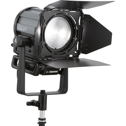 Litepanels Sola 4+ Luz LED Fresnel 4 Pulg 15-71° Control Luz Diurna