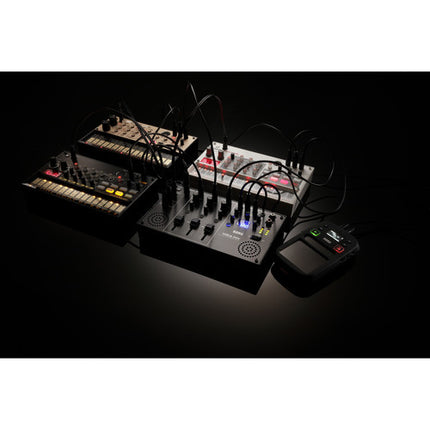 Korg Volca Mix Mezclador Analógico 4 Canales DC Power para 3 Volcas