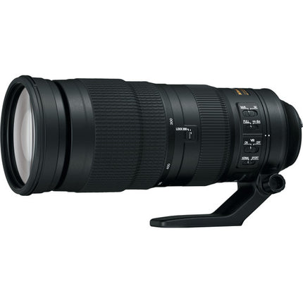 Nikon AF-S NIKKOR 200-500mm f/5.6E ED VR Zoom para cámara F-Mount con estabilizador y collar para trípode