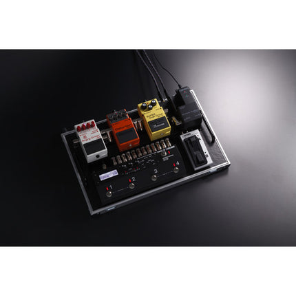 BOSS WL-50 Sistema Inalámbrico para Pedalboards con Alcance 20 m y Latencia 2.3 ms