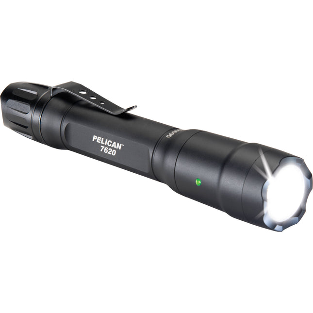 Pelican 7620 Linterna táctica 1124 lúmenes LED blanca CR123 AA 18650