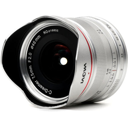 Venus Optics Laowa 7.5mm f/2 para Micro Cuatro Tercios ultraligera plateada