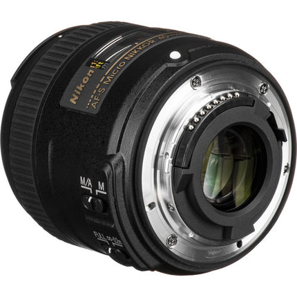 Nikon AF-S DX Micro NIKKOR 40mm f2.8G Lente Macro 1:1 60mm F-Mount