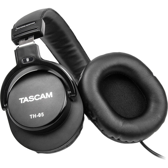 TASCAM TH-05 Auriculares de Monitorización con Drivers de 40 mm y Estuche de Viaje