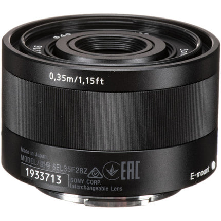 Sony Sonnar T* FE 35mm f/2.8 ZA lente E-mount full frame f/2.8 f/22 con foco interno y distancia mínima 35cm