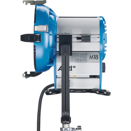 ARRI M18 HMI Kit Iluminación 16.8 Pulgadas 1200 Hz con Balasto Electrónico