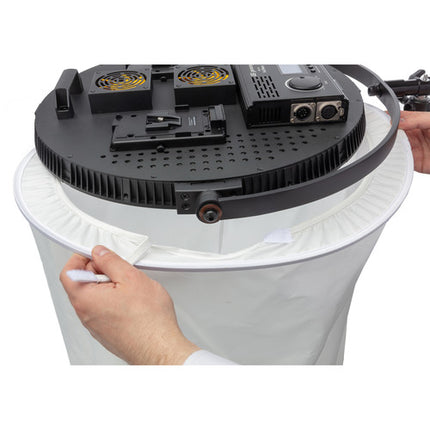 Angler Cylinder Omni Softbox para luces LED redondas de 18 a 20 pulgadas 28 pulgadas de largo y base de 18 pulgadas con funda de transporte