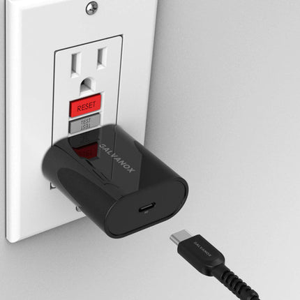 Galvanox Cargador de Pared USB Type-C 18W con Cable Lightning 5 ft Negro