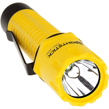 Nightstick TAC-300Y Linterna Táctica LED 180 Lúmenes Resistente al Agua y Golpes