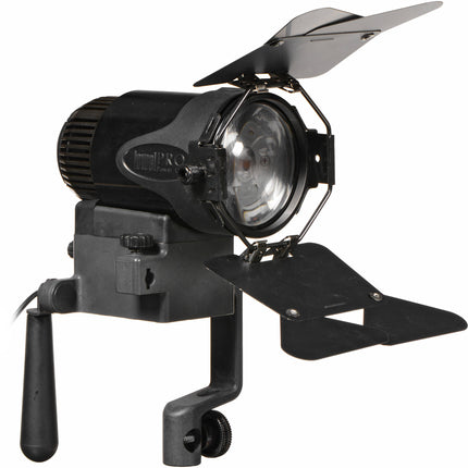 Lowel PRO Power Daylight LED Fresnel luz LED 200W CRI90 5000K con barndoor