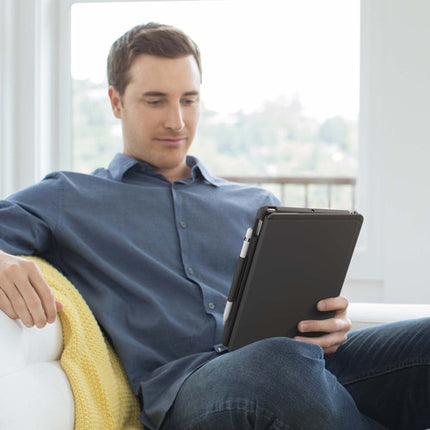 Logitech Slim Folio Funda Teclado Bluetooth para iPad 10.2" 9ª Gen con Ángulos de Visión Ajustables