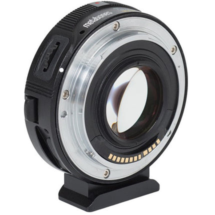 Metabones T Speed Booster Ultra 0.71x Adaptador para Lente Canon Full-Frame EF a Cámara Canon RF con Control de Apertura