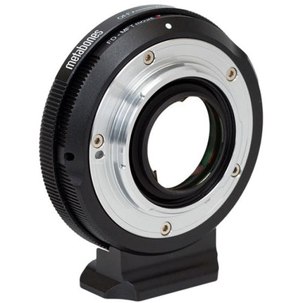 Metabones Speed Booster Ultra 0.71x Adaptador para Lente Canon FD FL a Micro Cuatro Tercios con 5 Elementos Ópticos