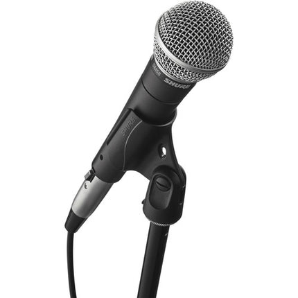Shure SM58 Micrófono Dinámico Cardioide Kit con Cable XLR 25 Pies y Paraviento