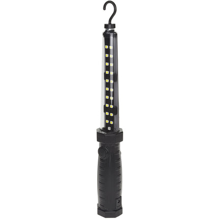 Nightstick NSR-2168 Linterna LED Recargable 600 Lúmenes 4.5 Horas Autonomía