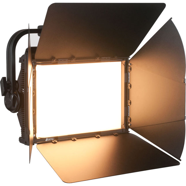 Elation Professional KL Panel Luz LED 6 en 1 7916 Lux CRI 95 Barndoors